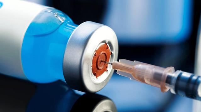 Almanya'da fazla doz aşı vurulan 5 huzurevi çalışanı hastaneye kaldırıldı