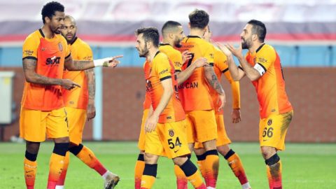 Galatasaray`da az para çok iş!