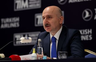 Bakan Karaismailoğlu: Havaalanlarımızın sayısını 26'dan 56'ya çıkardık