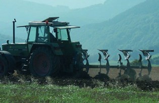 Tarımsal kredi faiz oranları düşürüldü