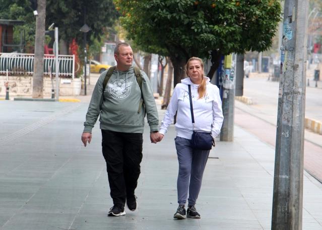  Gidecek yerim yok diyen vatandaşa, sokağa çıkma yasağını ihlalden ceza yazıldı