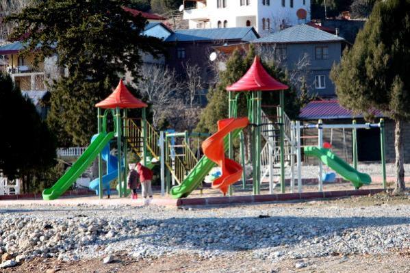 Kışın 700 kişinin yaşadığı yaylada, salgın nedeniyle nüfus 15 kat arttı