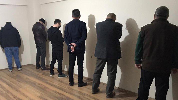 Kumarbazlara suçüstü: Ceza yağdı