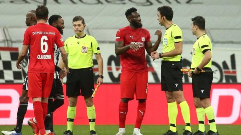 Sivas`tan tepki yağıyor! Önce Vali Salih Ayhan, ardından Belediye Başkanı Hilmi Bilgin...