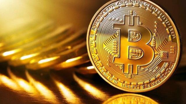 Tarihi zirveden dönen Bitcoin 27 bin dolar seviyesinde