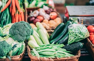 Fahiş fiyat uygulayan 283 firmaya 9 milyon 645 bin lira idari para cezası verildi