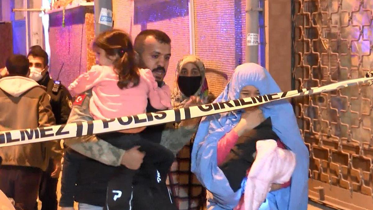 Yangında can pazarı! Sokağa döküldüler