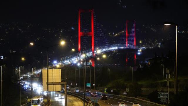 Yılbaşında uygulanacak 80 saatlik sokağa çıkma kısıtlaması başladı