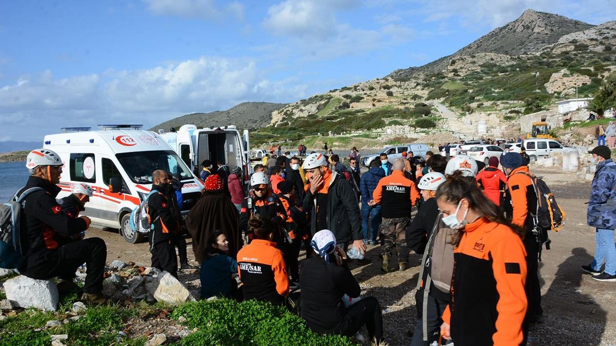 Kayıp balıkçıyı arama çalışmalarında kimliği belirsiz erkek cesedi bulundu