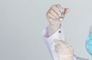 İngiltere: Güney Afrika'daki Covid-19 mutasyonu daha tehlikeli