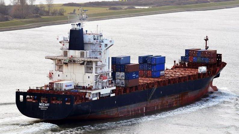 Türk gemisine korsanlar saldırdı: Ölü ve yaralılar var, gemi şirketinden ilk açıklama