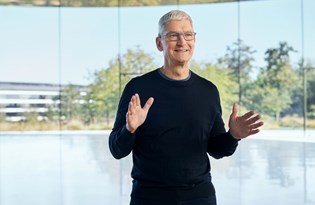 Apple’ın CEO’sunun maaşı yüzde 28 arttı