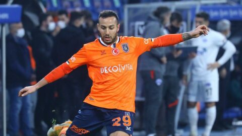 Başakşehir`de Kerim Frei ile yollar ayrıldı