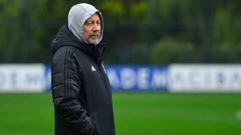 Sergen Yalçın`dan takımına derbi çağrısı: Sakin kalın!