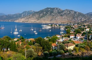 Günlük yazlık kiraları Kuşadası’nda 2 bin 500 TL, Marmaris'te 6 bin liraya çıktı