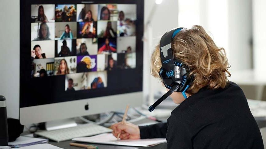 Öğrencilerinin uzaktan eğitimine siber sapık engeli