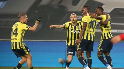 Baş döndüren üçlü