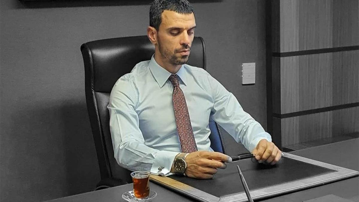 AKP'li Kenan Sofuoğlu kiracısı olan kadını icraya verip eşyalarını haciz ettirdi