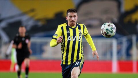 Fenerbahçe`den Mert Hakan Yandaş açıklaması