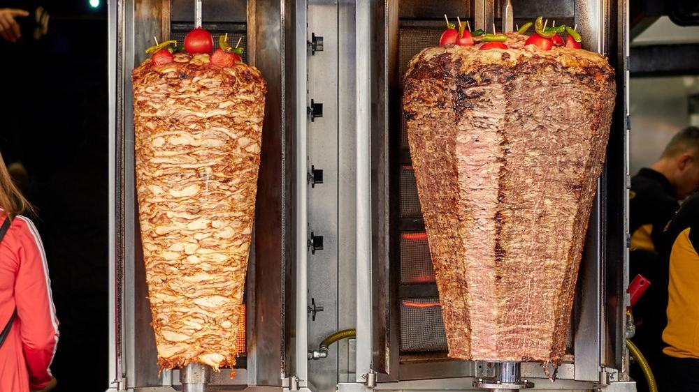4 SORUDA DÖNER MESELESİ | Yeteri kadar denetim var mı? Aslında ne yiyoruz?