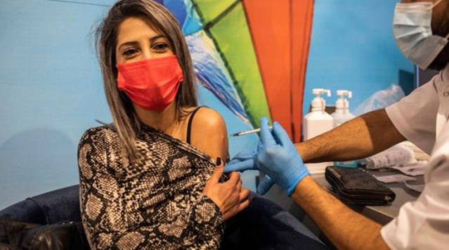 İsrail'den kafa karıştıran açıklama: Pfizer/BioNTech aşısının ilk dozu, şirketin açıkladığından daha az koruma sağlıyor