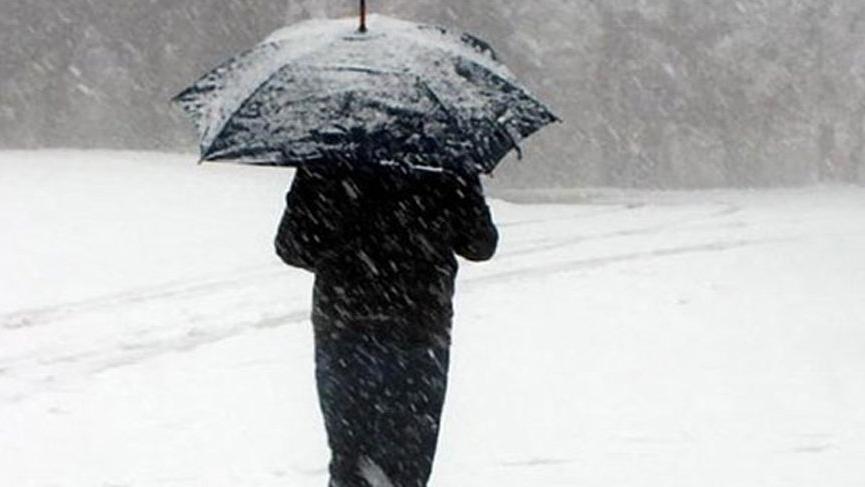 Meteoroloji'den kar yağışı açıklaması ve İstanbul için kuvvetli sağanak yağış uyarısı