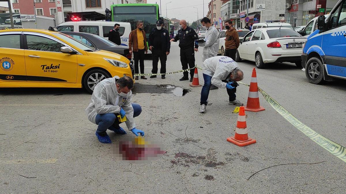 Taksi şoförüne pompalı tüfekle saldırı