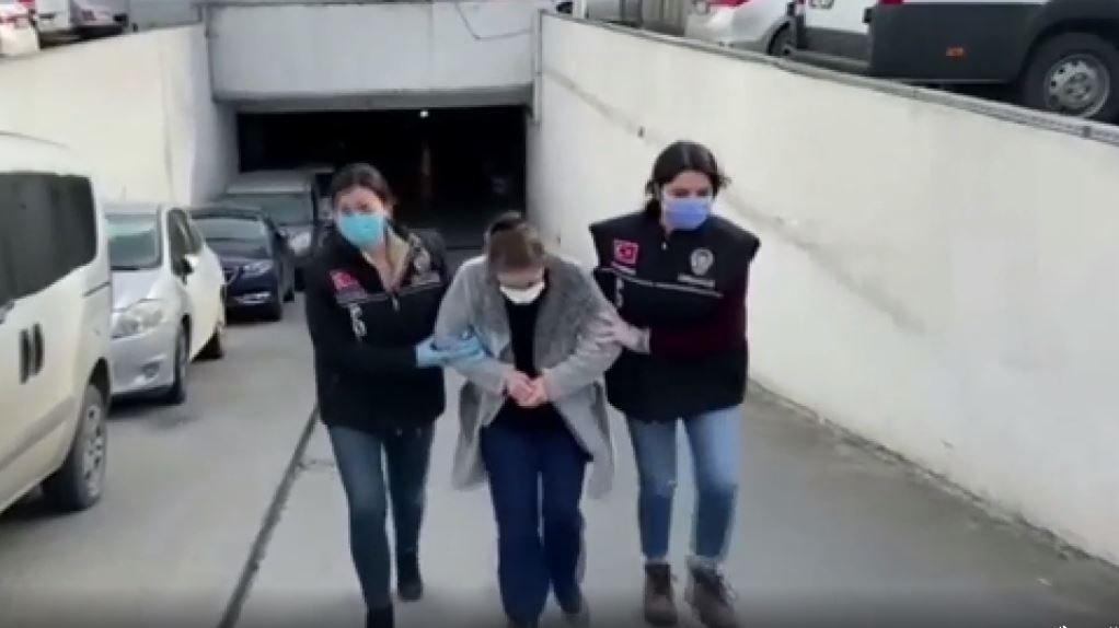 Uyuşturucu patroniçesi, oğlunun sosyal medya paylaşımıyla yakalandı