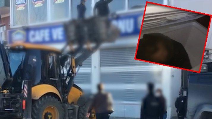 Kısıtlamaya rağmen kumara iş makineli baskın...