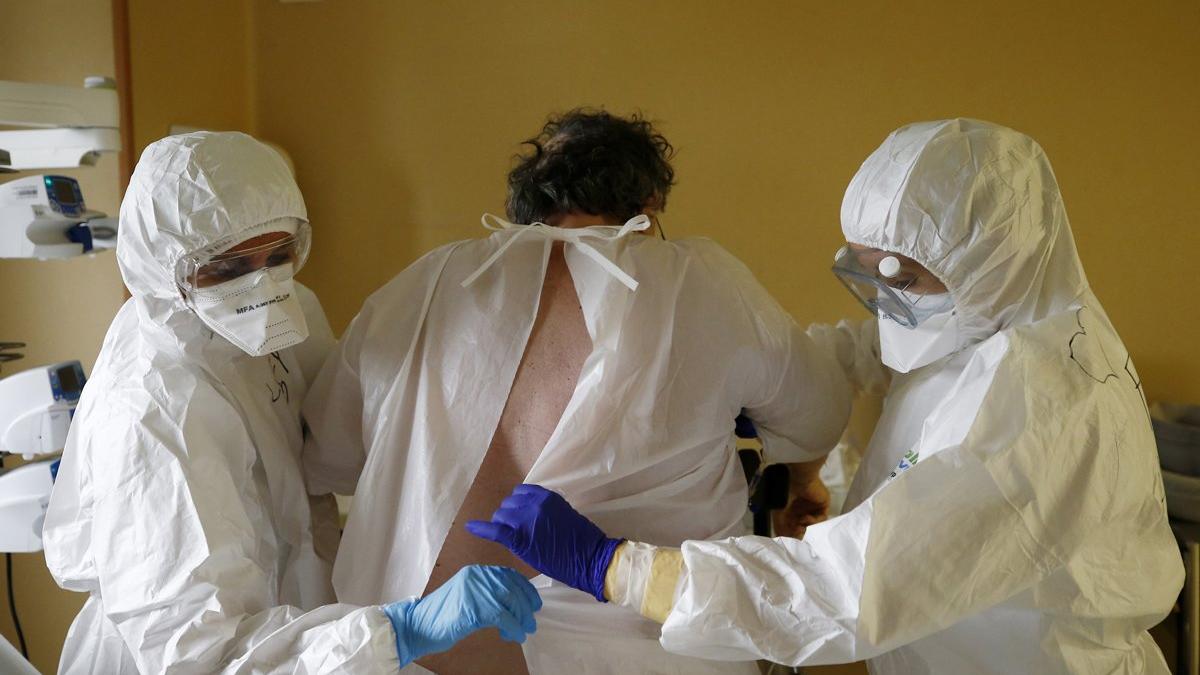 Mutasyona uğramış corona taşıdığı tespit edilen kişi evinden alınarak yurduna yerleştirildi