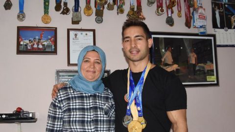 İbrahim Çolak Sözcü`ye konuştu: Olimpiyat altınını şansa bırakamam