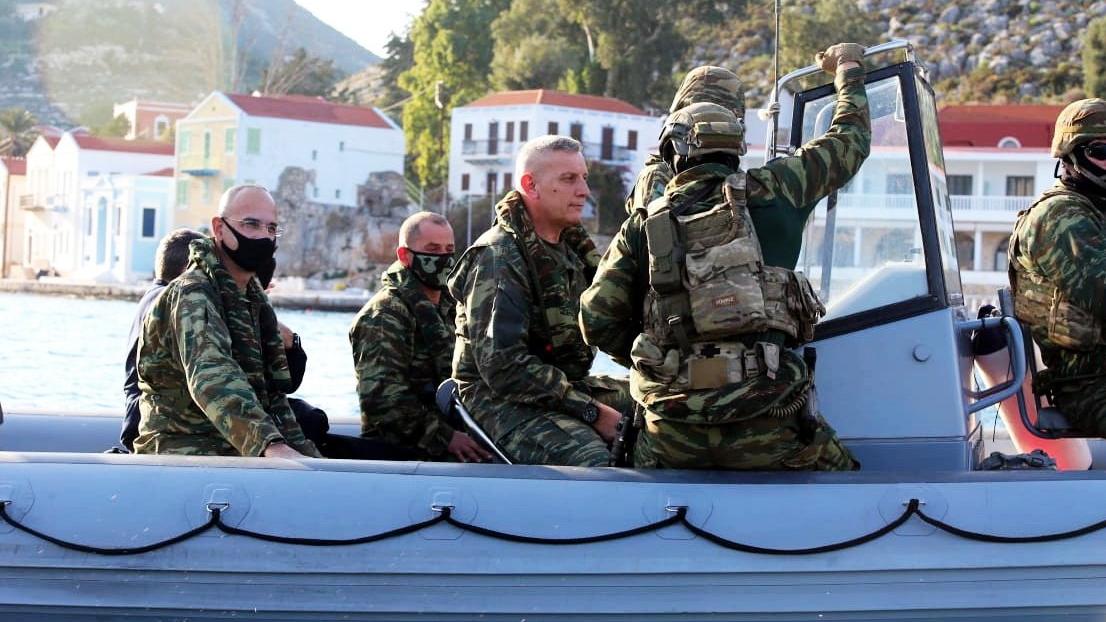 Yunanistan'dan tehlikeli hamle: Kardak kayalıklarının karşısında...