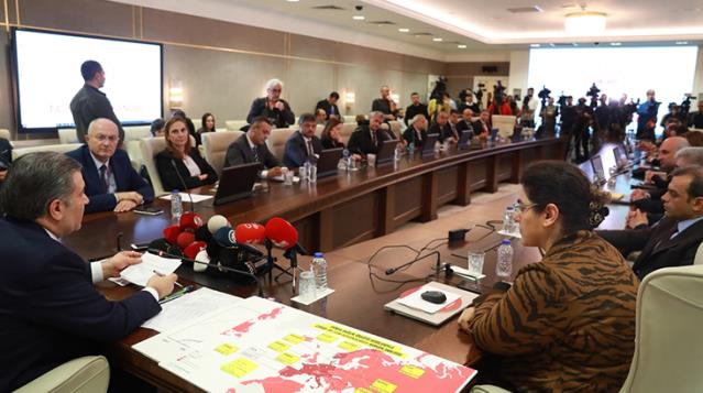 Kısıtlamalar ne zaman kalkar? Bilim Kurulu Üyesi Prof. Dr. Hasöksüz, tek şarta bağladı