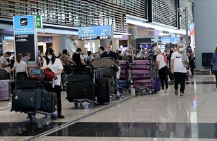 KKTC'ye eski kimlikle çıkış işlemi 30 Haziran'dan sonra yapılmayacak