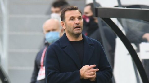 Başakşehir Teknik Direktörü Okan Buruk`tan İrfan Can Kahveci ve Edin Visca açıklaması