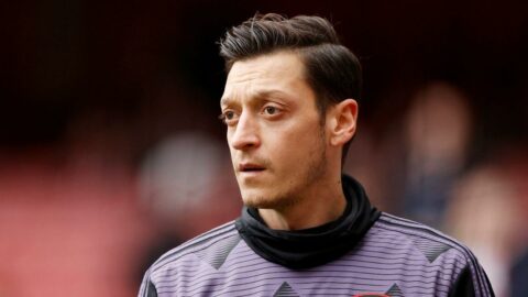 Mesut Özil Fenerbahçe`ye geliyor! Uçak kalktı...