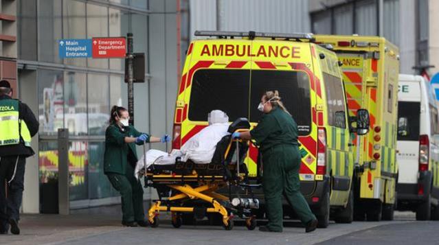 Mutasyona uğrayan Kovid-19'un ortaya çıktığı İngiltere'de alarm verildi! Salgında en tehlikeli döneme giriliyor