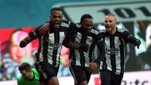 N`Koudou derbi galibiyetini dans ederek kutladı