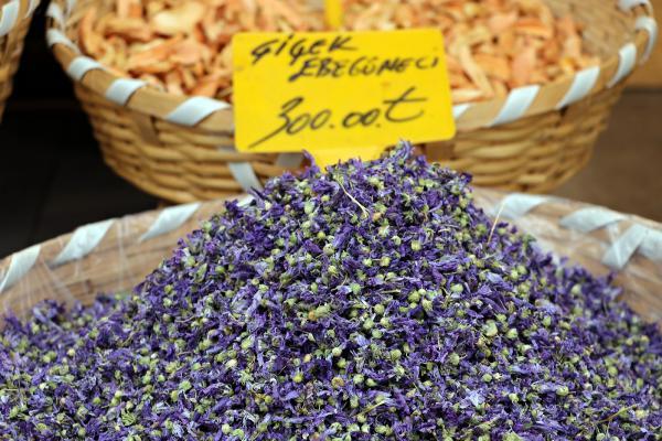 Pandemide ebegümecine talep arttı, kilosu 300 liraya çıktı