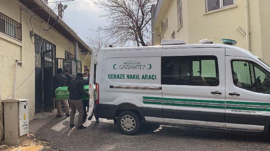 Baba evinde vurulup öldü; 5 yakını gözaltında