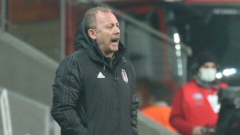 Yılın adamı Sergen Yalçın