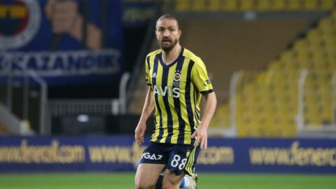 Fenerbahçe`de Caner Erkin cezalı duruma düştü