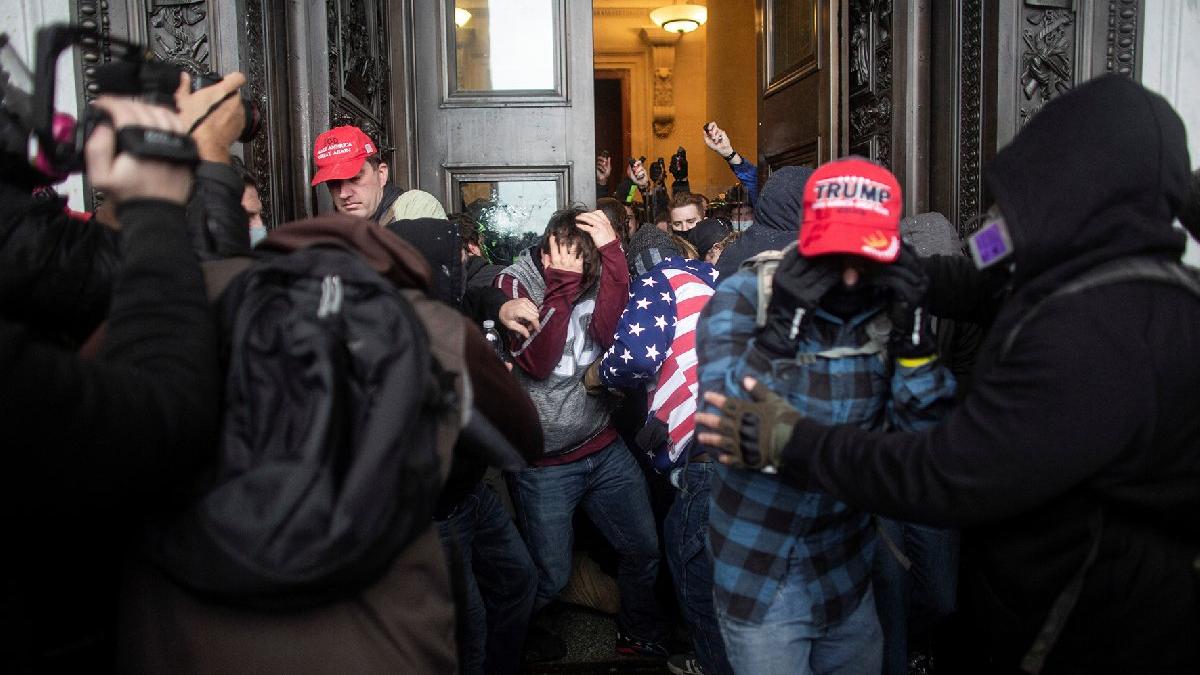 CDC uyardı... Kongre baskını coronaya yaradı: Virüsü daha da yayacak