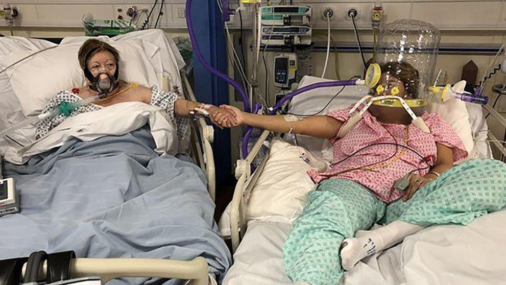 Coronada en acı fotoğraf: Annesi yanı başında can verdi