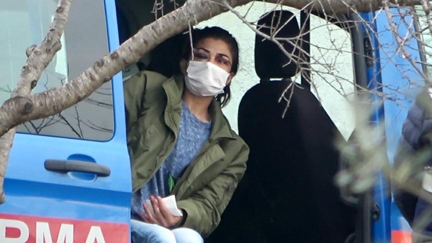 Melek İpek'in küçük kızı: Yaşasın babam artık gelmeyecek, dayak yemeyeceğiz