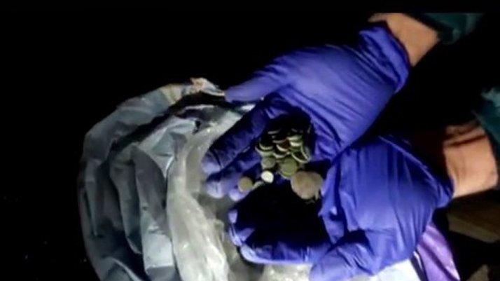 Tarihi sikkeleri satamadan yakalandı