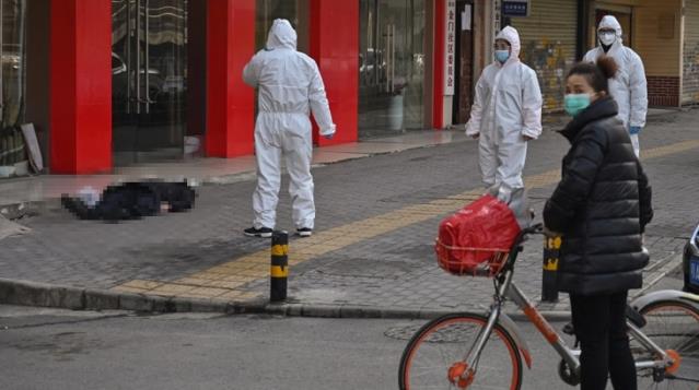 Vuhanlı doktordan gündem yaratacak korona itirafı: Bize salgını 52 gün boyunca zorla gizlettiler