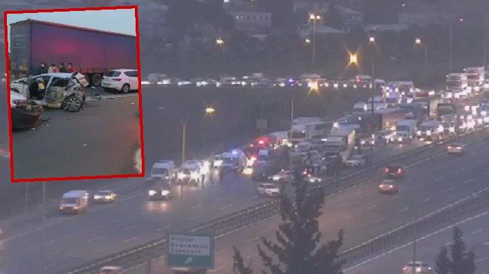 TEM'de zincirleme kaza: Trafik kilitlendi