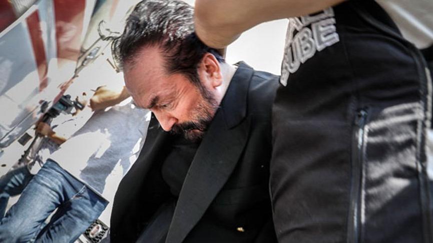 Adnan Oktar davasında şikayetçi avukatlarından Twitter ve Instagram'a suç duyurusu