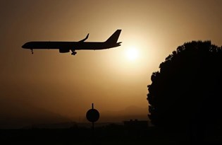 AB mahkemesi, salgın sırasında havayollarına kamu desteği sağlanabileceğine hükmetti